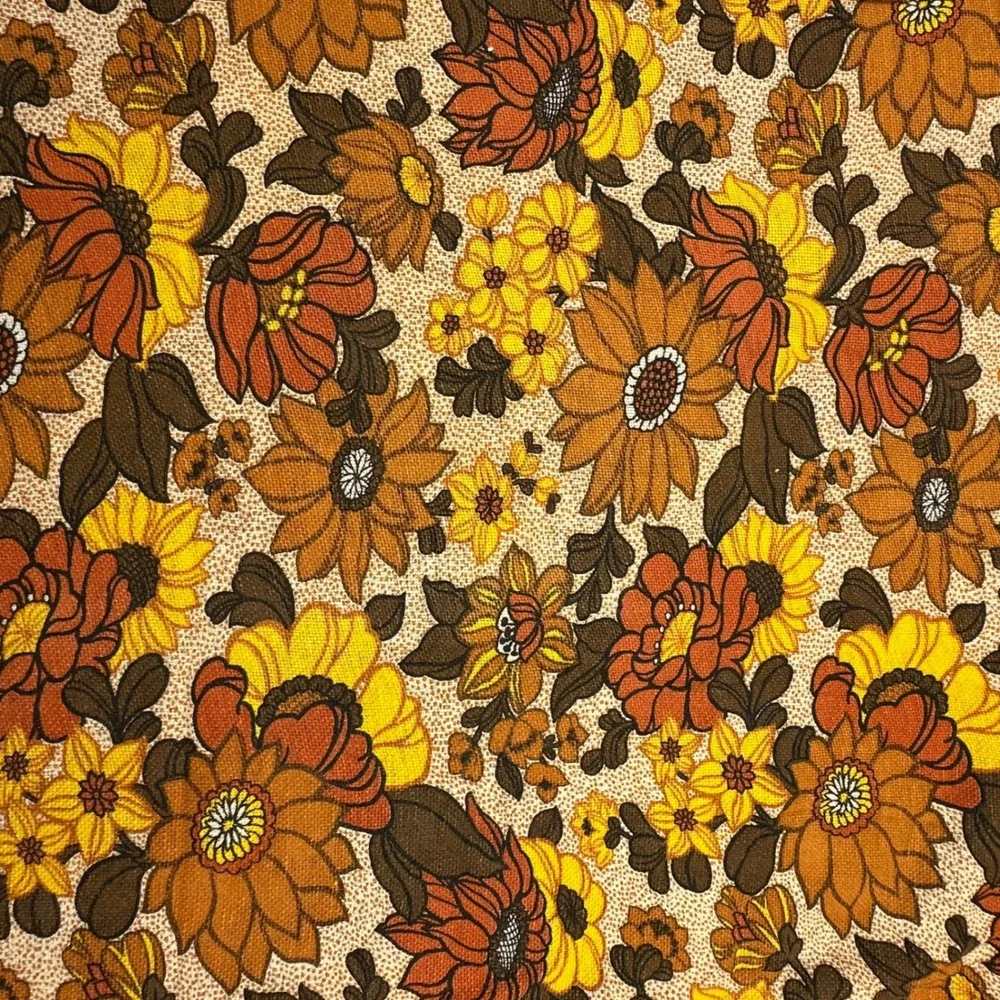 Vtg 70s Floral Jacquard Tablecloth Orange Yellow Brown Fringe 68x100 Round Edge